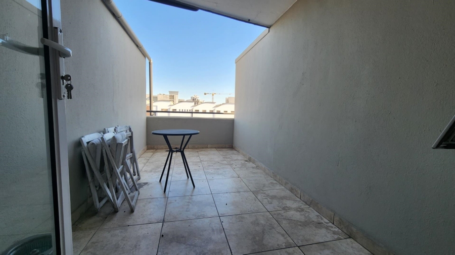 To Let 1 Bedroom Property for Rent in Salt River Western Cape